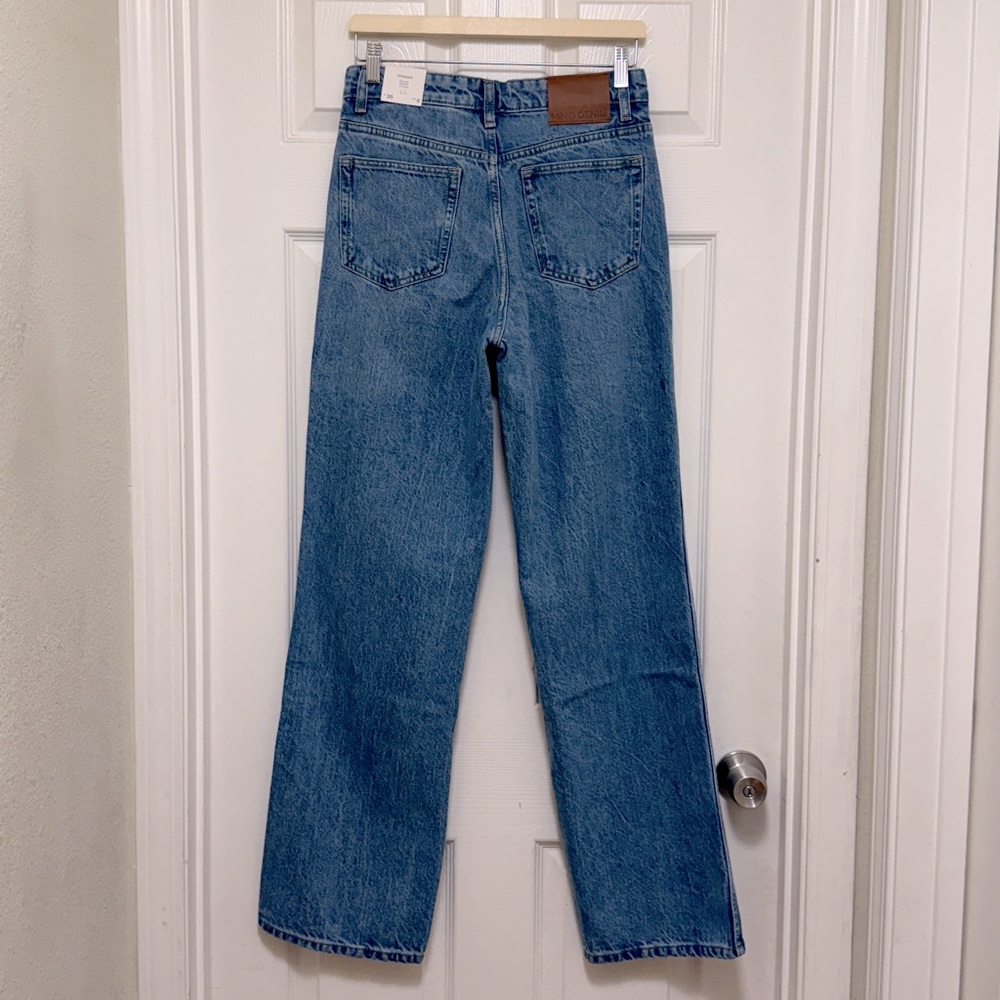 NWT MANGO High Waist Straight Leg Jeans - Picture 9 of 14